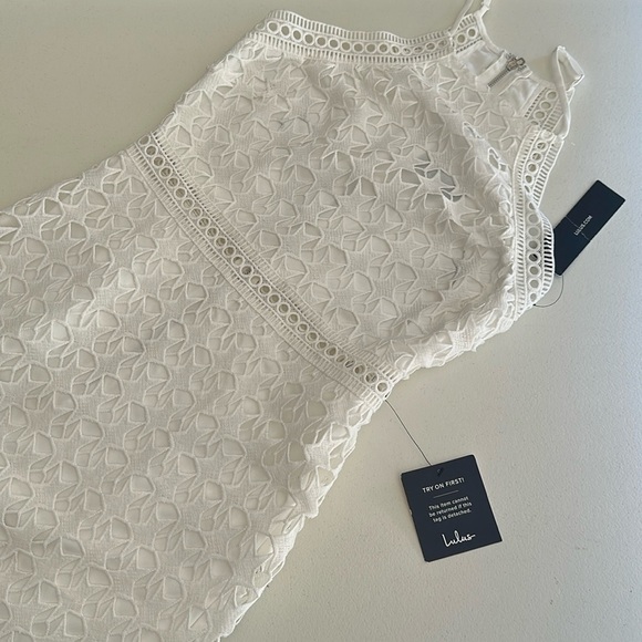 Lulus - Picture 2 of 5